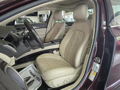 2017 Lincoln MKZ/Zephyr Reserve 4DR SEDAN AWD   - Photo 9 - Hamilton, OH 45015