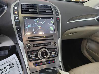 2017 Lincoln MKZ/Zephyr Reserve 4DR SEDAN AWD   - Photo 25 - Hamilton, OH 45015