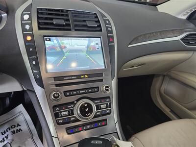 2017 Lincoln MKZ/Zephyr Reserve 4DR SEDAN AWD   - Photo 21 - Hamilton, OH 45015