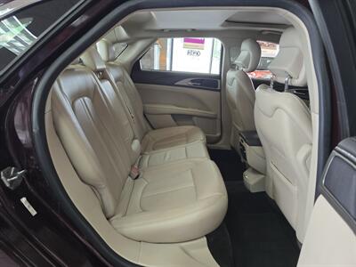 2017 Lincoln MKZ/Zephyr Reserve 4DR SEDAN AWD   - Photo 16 - Hamilton, OH 45015