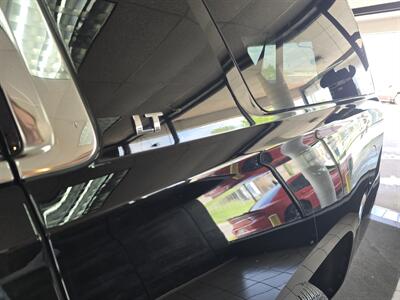 2020 Chevrolet Suburban LT   - Photo 30 - Hamilton, OH 45015