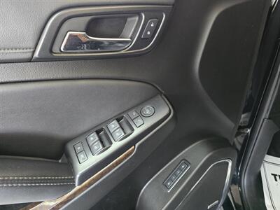 2020 Chevrolet Suburban LT   - Photo 19 - Hamilton, OH 45015