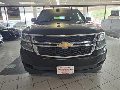 2020 Chevrolet Suburban LT   - Photo 2 - Hamilton, OH 45015