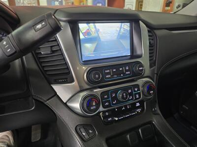 2020 Chevrolet Suburban LT   - Photo 21 - Hamilton, OH 45015