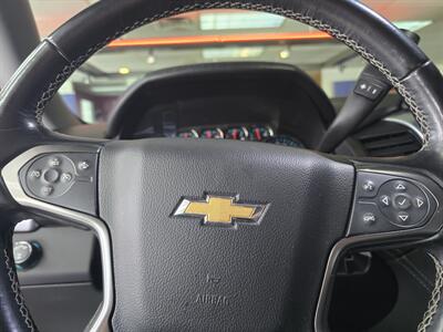 2020 Chevrolet Suburban LT   - Photo 28 - Hamilton, OH 45015