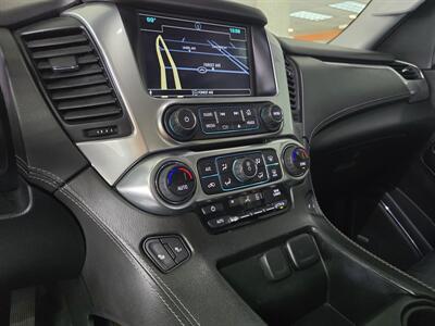 2020 Chevrolet Suburban LT   - Photo 25 - Hamilton, OH 45015