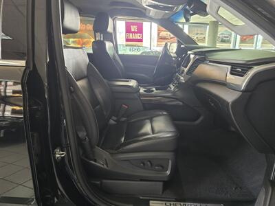 2020 Chevrolet Suburban LT   - Photo 15 - Hamilton, OH 45015