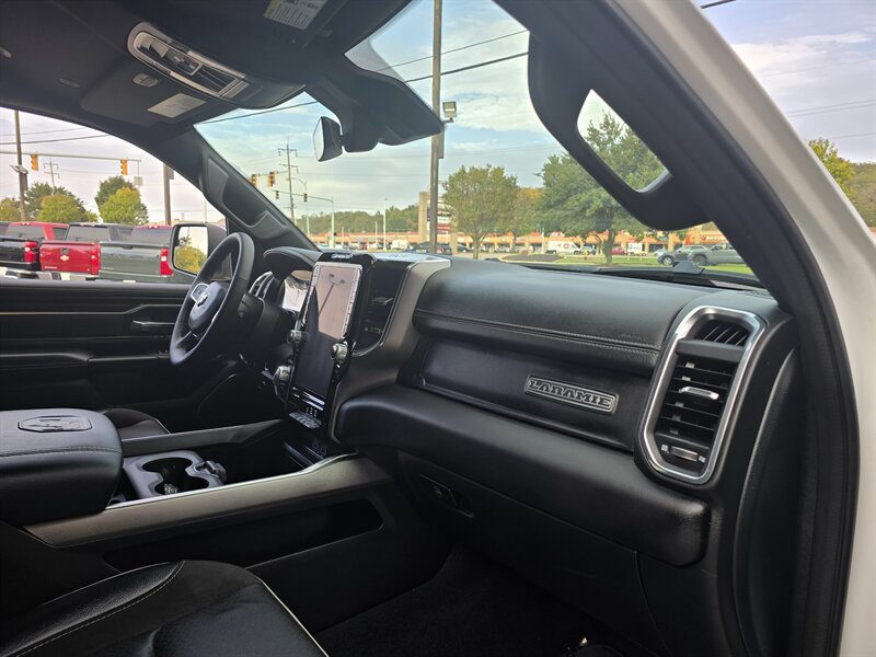 2026 RAM 1500 LARAMIE 4DR CREW CAB 4X4 - Photo 14 - Hamilton, OH 45015