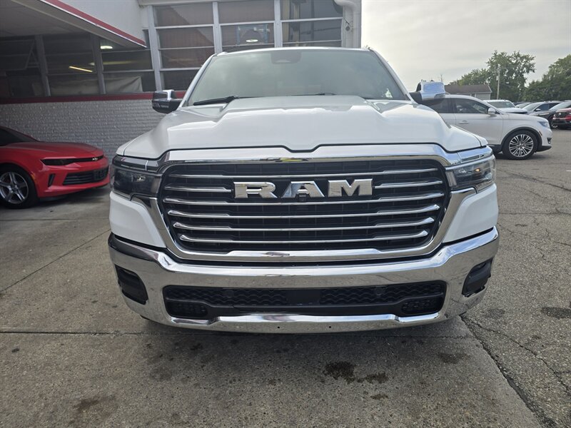 2026 RAM 1500 LARAMIE 4DR CREW CAB 4X4 - Photo 2 - Hamilton, OH 45015