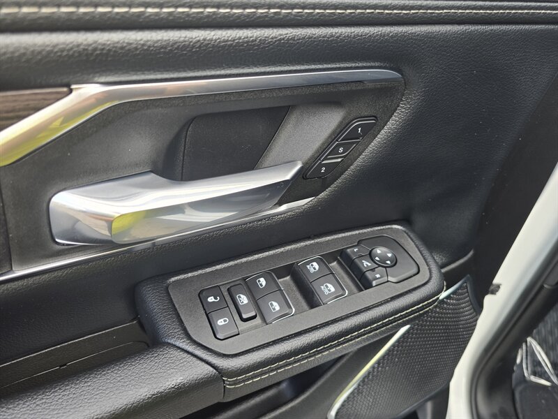 2026 RAM 1500 LARAMIE 4DR CREW CAB 4X4 - Photo 16 - Hamilton, OH 45015