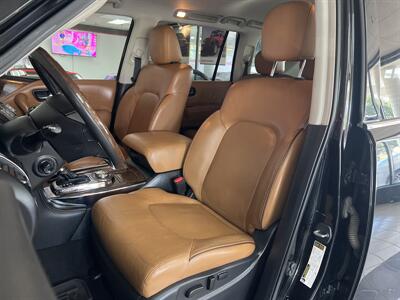 2016 INFINITI QX80   - Photo 10 - Hamilton, OH 45015
