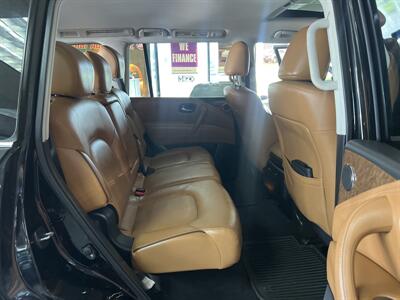 2016 INFINITI QX80   - Photo 26 - Hamilton, OH 45015