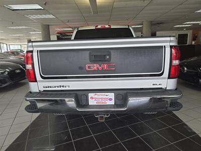 2015 GMC Sierra 1500 SLE-CREW CAB-4X4   - Photo 5 - Hamilton, OH 45015