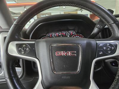 2015 GMC Sierra 1500 SLE-CREW CAB-4X4   - Photo 25 - Hamilton, OH 45015