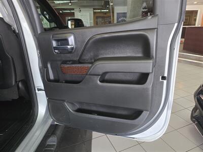 2015 GMC Sierra 1500 SLE-CREW CAB-4X4   - Photo 14 - Hamilton, OH 45015
