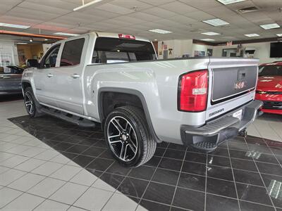 2015 GMC Sierra 1500 SLE-CREW CAB-4X4   - Photo 6 - Hamilton, OH 45015