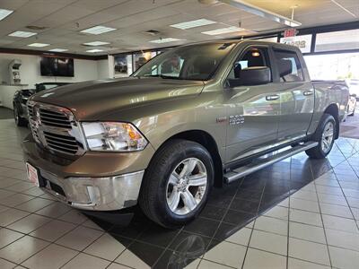 2015 RAM 1500 Big Horn/CREW CAB/HEMI/4X4   - Photo 1 - Hamilton, OH 45015