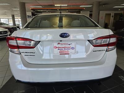 2018 Subaru Impreza 2.0i 4DR SEDAN AWD   - Photo 6 - Hamilton, OH 45015