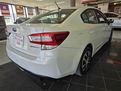 2018 Subaru Impreza 2.0i 4DR SEDAN AWD   - Photo 5 - Hamilton, OH 45015