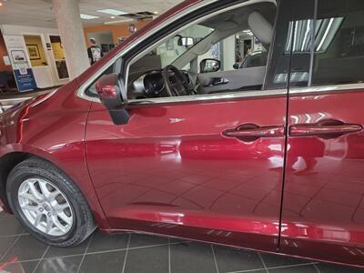 2021 Chrysler Voyager LX 4DR MINI-VAN   - Photo 31 - Hamilton, OH 45015