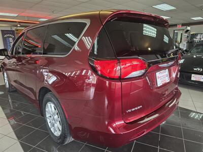 2021 Chrysler Voyager LX 4DR MINI-VAN   - Photo 36 - Hamilton, OH 45015