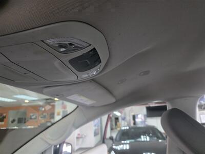 2021 Chrysler Voyager LX 4DR MINI-VAN   - Photo 20 - Hamilton, OH 45015