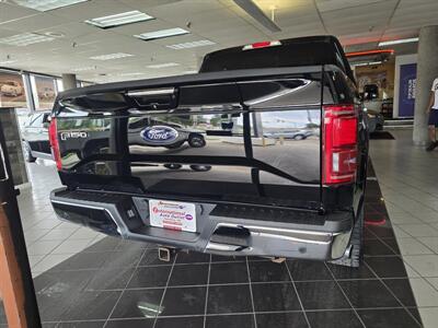 2017 Ford F-150 Lariat SUPER CREW 4X4   - Photo 4 - Hamilton, OH 45015