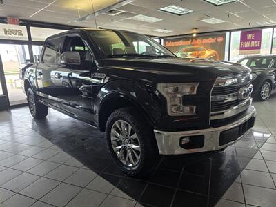 2017 Ford F-150 Lariat SUPER CREW 4X4   - Photo 6 - Hamilton, OH 45015