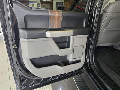 2017 Ford F-150 Lariat SUPER CREW 4X4   - Photo 7 - Hamilton, OH 45015