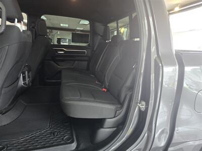 2020 RAM 1500 Big Horn/CREW CAB/4X4/V6 - Photo 15 - Hamilton, OH 45015