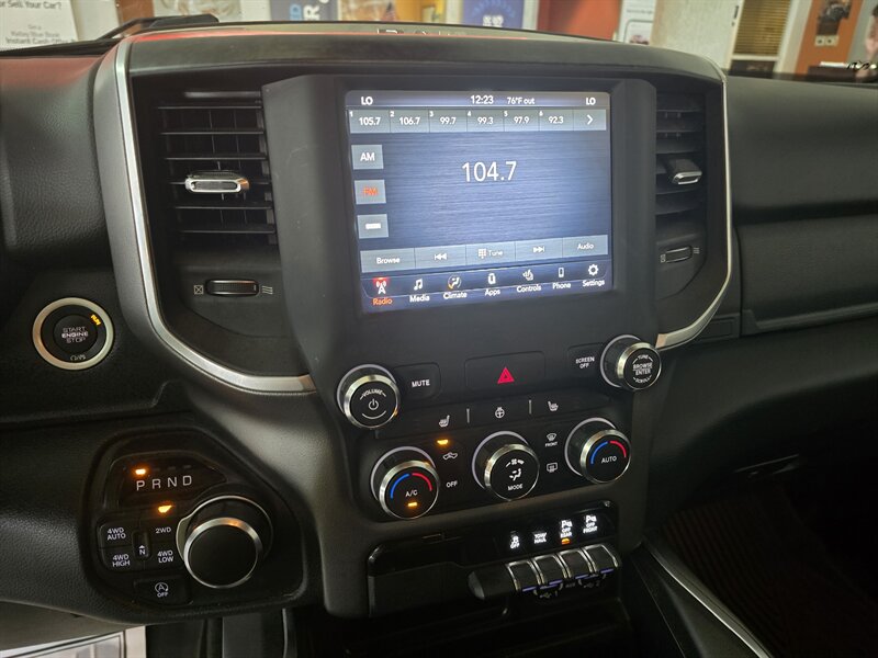 2020 RAM 1500 Big Horn/CREW CAB/4X4/V6 - Photo 27 - Hamilton, OH 45015