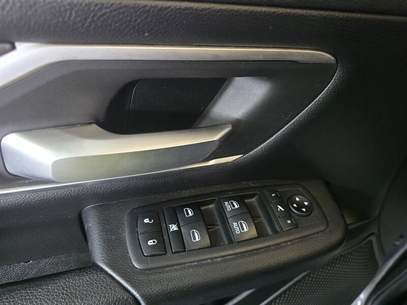2020 RAM 1500 Big Horn/CREW CAB/4X4/V6 - Photo 34 - Hamilton, OH 45015