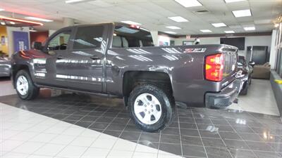 2016 Chevrolet Silverado 1500 LT-CREW CAB-4X4/Z71 - Photo 2 - Hamilton, OH 45015