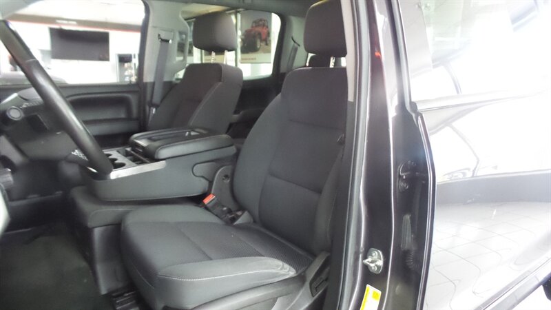 2016 Chevrolet Silverado 1500 LT-CREW CAB-4X4/Z71 - Photo 9 - Hamilton, OH 45015