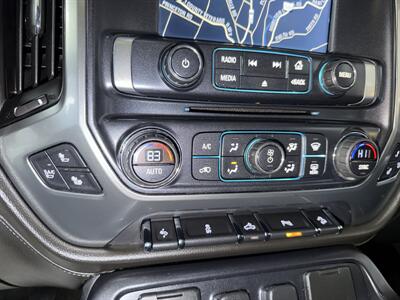 2015 Chevrolet Silverado 1500 LTZ CREW CAB 4X4   - Photo 19 - Hamilton, OH 45015