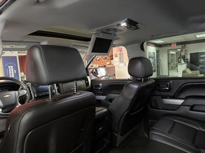 2015 Chevrolet Silverado 1500 LTZ CREW CAB 4X4   - Photo 24 - Hamilton, OH 45015