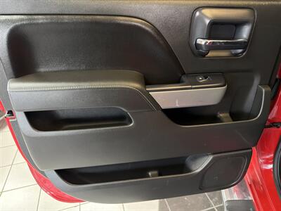 2015 Chevrolet Silverado 1500 LTZ CREW CAB 4X4   - Photo 25 - Hamilton, OH 45015