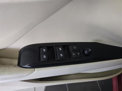 2019 Toyota Camry LE 4DR SEDAN - Photo 17 - Hamilton, OH 45015
