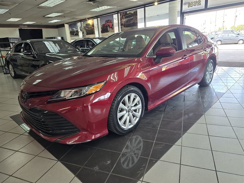 2019 Toyota Camry LE 4DR SEDAN   - Photo 1 - Hamilton, OH 45015