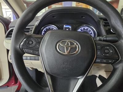 2019 Toyota Camry LE 4DR SEDAN - Photo 22 - Hamilton, OH 45015