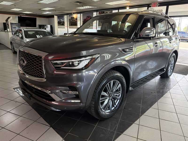 2024 INFINITI QX80 Luxe   - Photo 1 - Hamilton, OH 45015