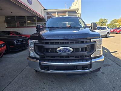 2022 Ford F-250 XL 4DR SUPER CREW   - Photo 2 - Hamilton, OH 45015