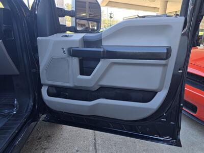 2022 Ford F-250 XL 4DR SUPER CREW   - Photo 12 - Hamilton, OH 45015
