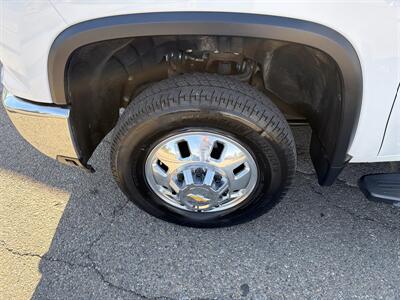 2025 Chevrolet Silverado 3500 LT 4DR CREW 4X4 /DUALLY/DIESEL - Photo 39 - Hamilton, OH 45015