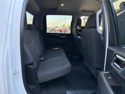 2025 Chevrolet Silverado 3500 LT 4DR CREW 4X4 /DUALLY/DIESEL - Photo 23 - Hamilton, OH 45015