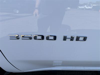 2025 Chevrolet Silverado 3500 LT 4DR CREW 4X4 /DUALLY/DIESEL - Photo 35 - Hamilton, OH 45015