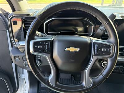 2025 Chevrolet Silverado 3500 LT 4DR CREW 4X4 /DUALLY/DIESEL - Photo 14 - Hamilton, OH 45015