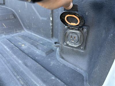 2025 Chevrolet Silverado 3500 LT 4DR CREW 4X4 /DUALLY/DIESEL - Photo 31 - Hamilton, OH 45015