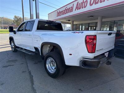 2025 Chevrolet Silverado 3500 LT 4DR CREW 4X4 /DUALLY/DIESEL - Photo 8 - Hamilton, OH 45015