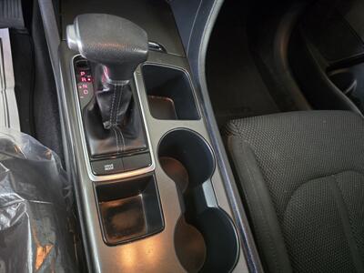 2019 Kia Optima LX 4DR SEDAN - Photo 19 - Hamilton, OH 45015